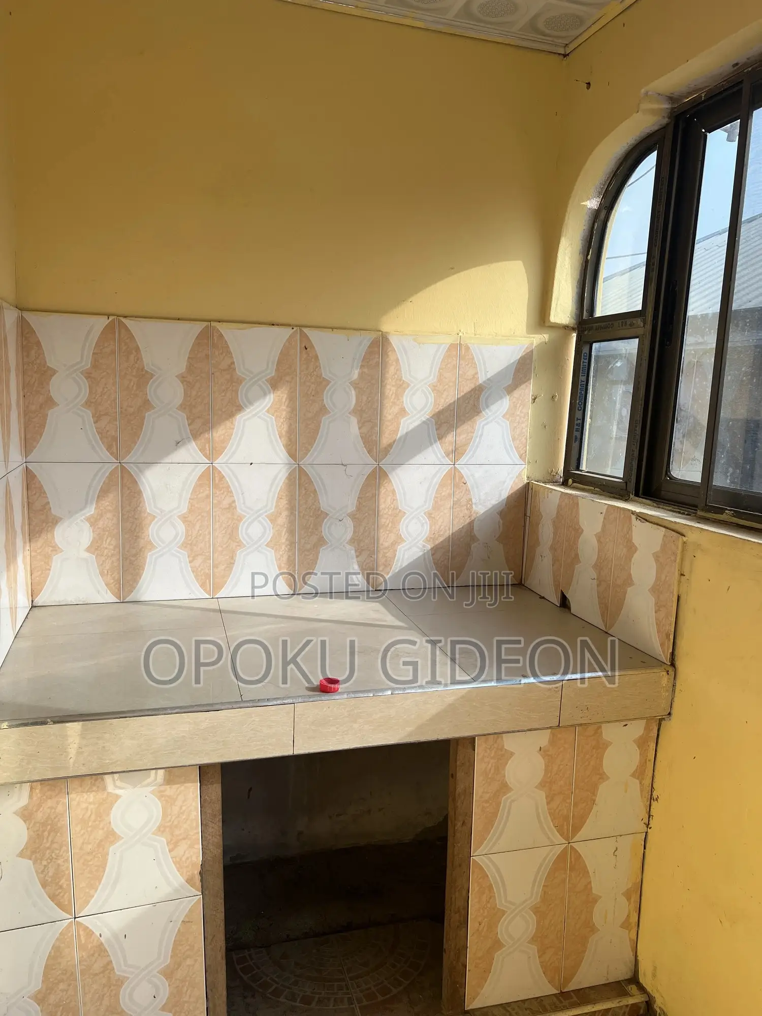 1bdrm Room & Parlour in Ablekuma for rent