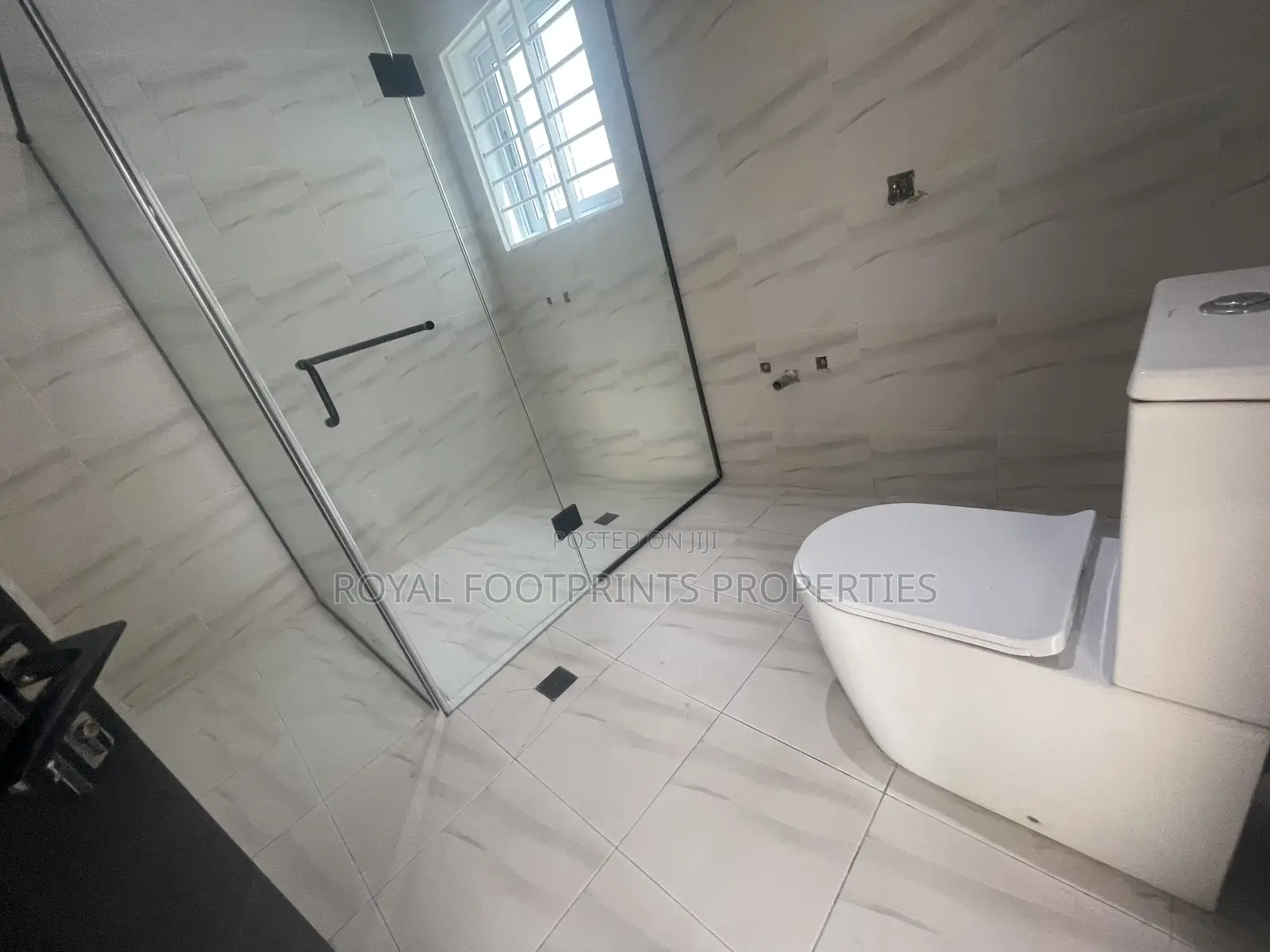 Furnished 4bdrm House in Royal Footprints, Ashaley Botwe for sale