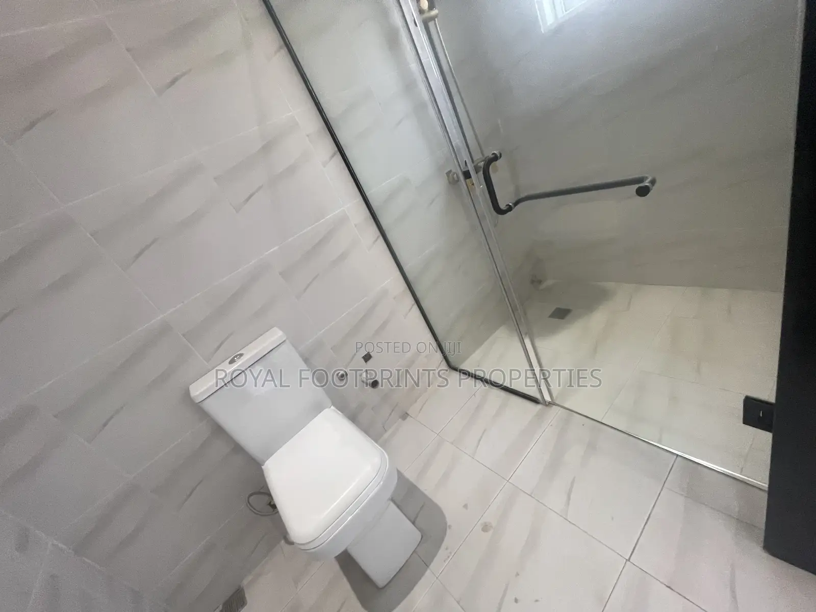 Furnished 4bdrm House in Royal Footprints, Ashaley Botwe for sale
