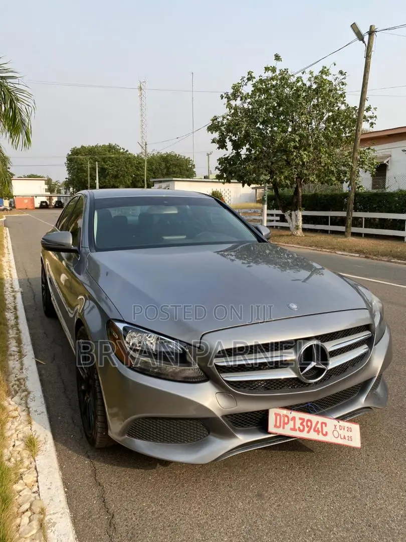 Mercedes-Benz C300 Sport 4Matic Sedan AWD (2.0L 4cyll 7A) 2016 Gray
