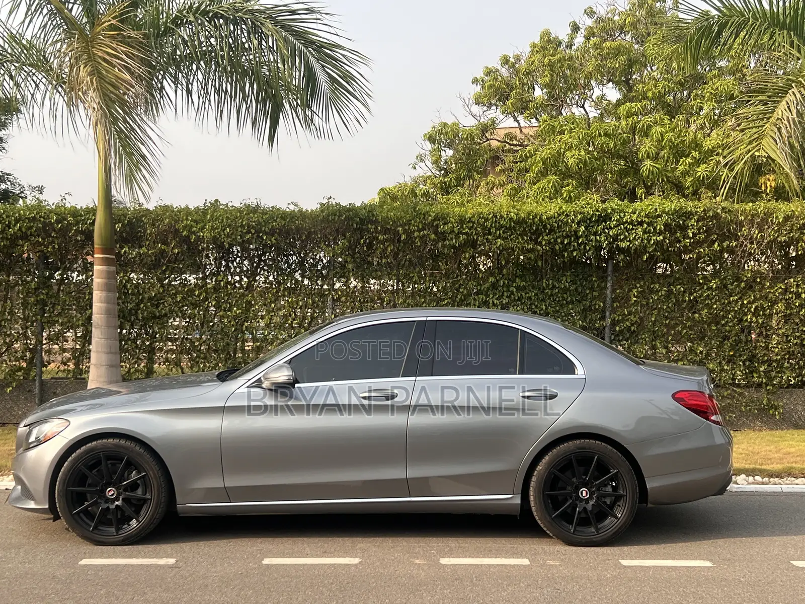 Mercedes-Benz C300 Sport 4Matic Sedan AWD (2.0L 4cyll 7A) 2016 Gray