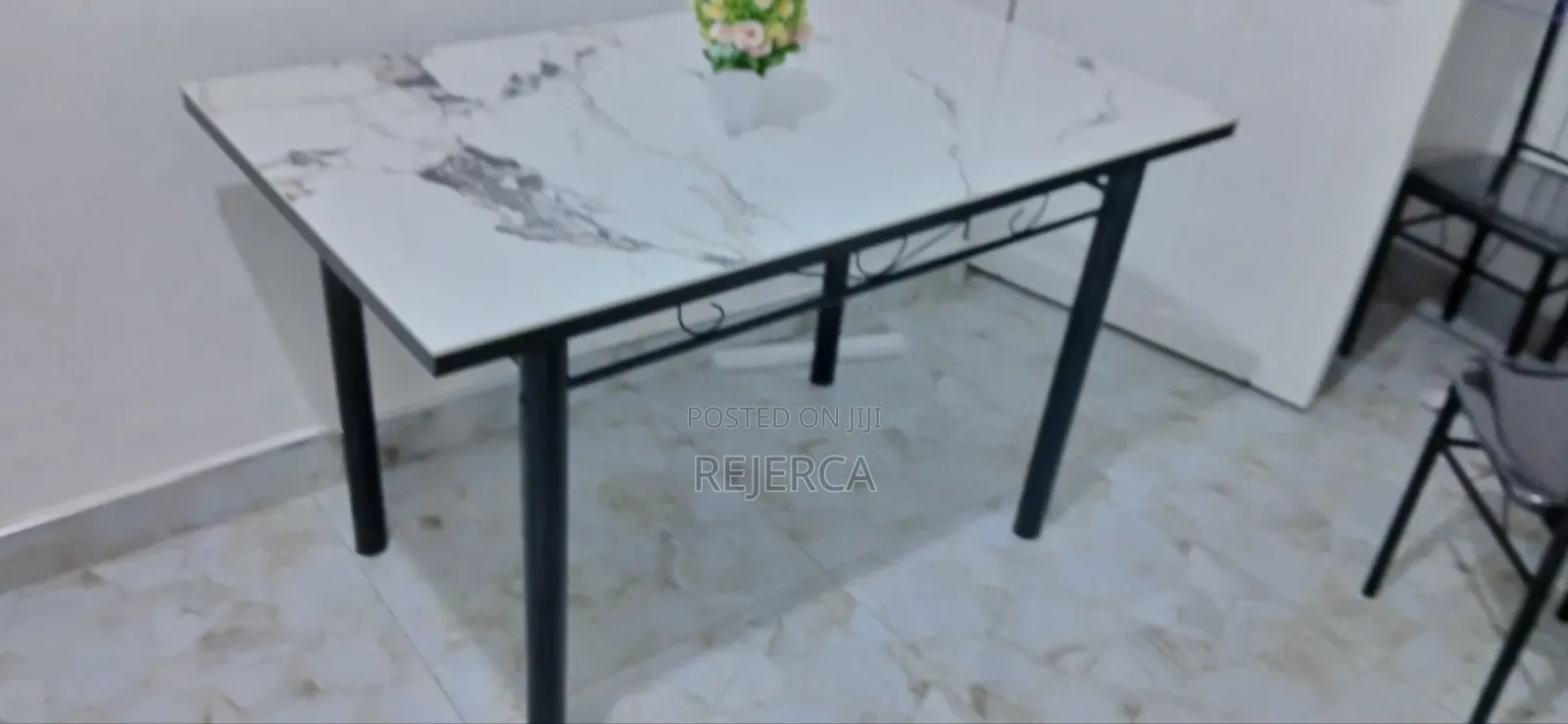 Affordable Dinning Table