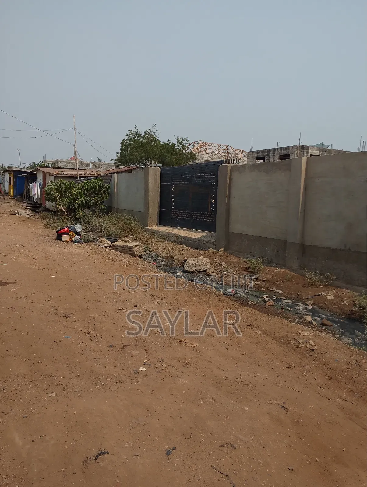 An Uncompleted Story Building for Sale Klagon Waterworks
