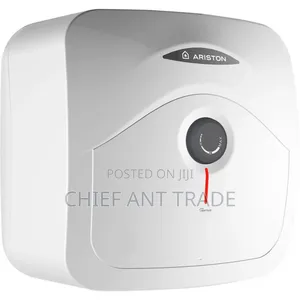 Ariston 30 Litre Water Heater. Italian