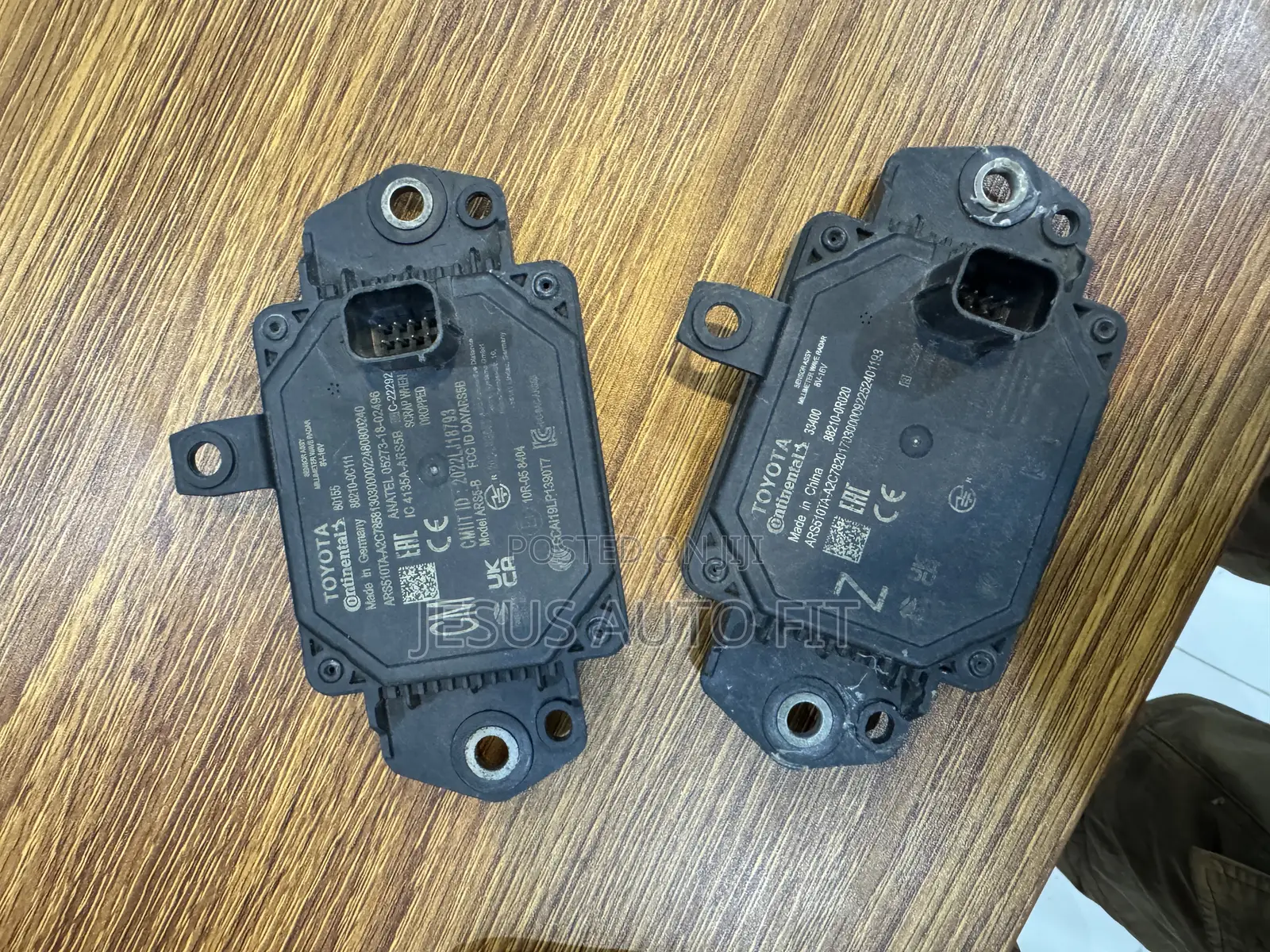 Toyota Rav4 Front Radar Sensor ( 88210-0r020)
