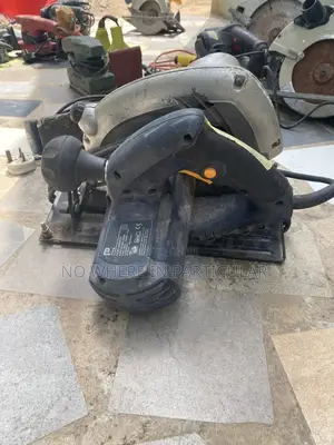 "Pro" Brand 1400w Circular Saw.