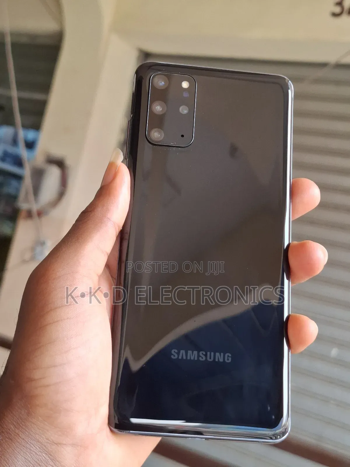 New Samsung Galaxy S20+ 5G 128 GB Black