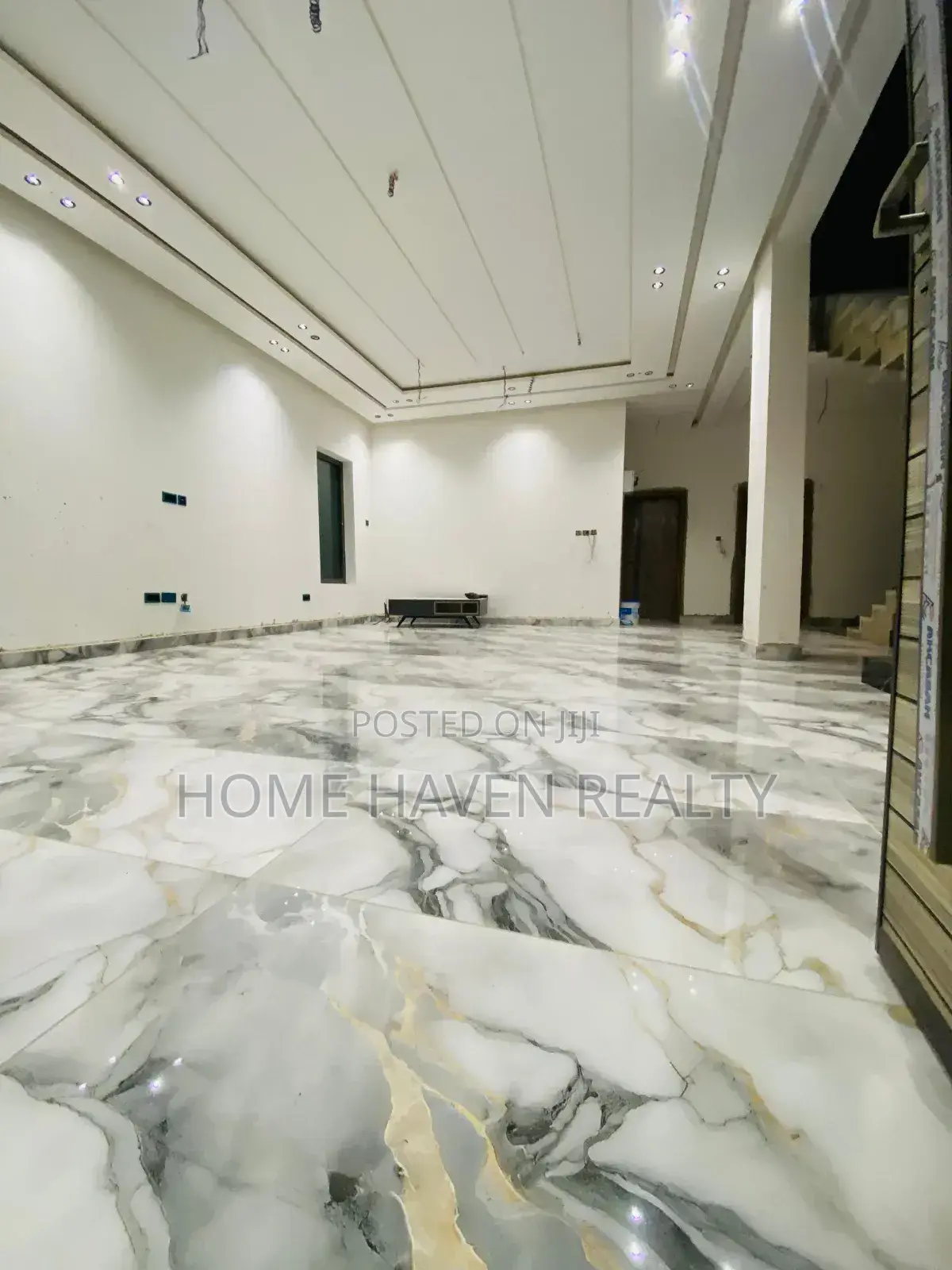 4bdrm House in Haasto Atomic, Haatso for sale