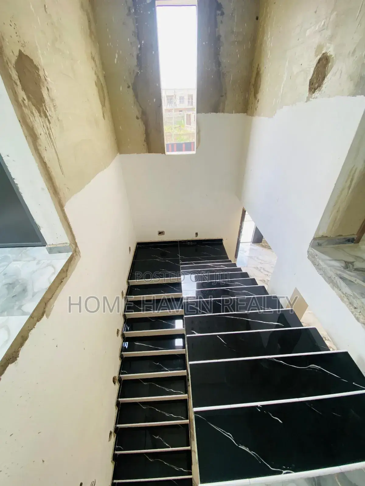 4bdrm House in Haasto Atomic, Haatso for sale