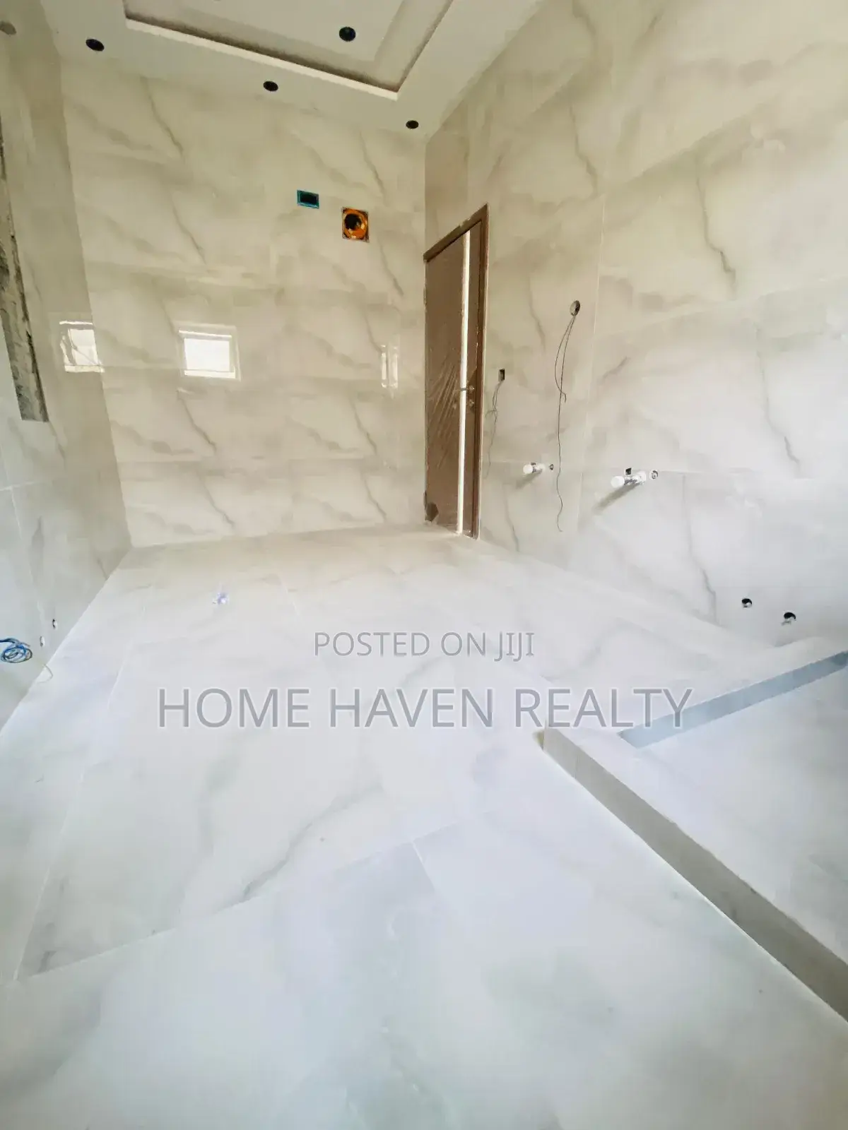 4bdrm House in Haasto Atomic, Haatso for sale