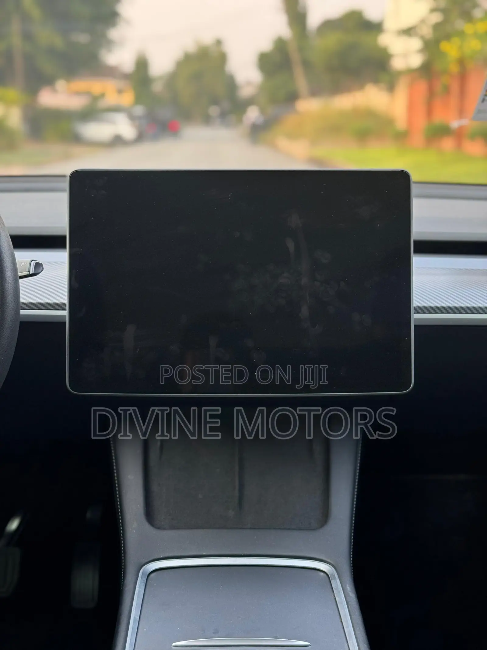 Tesla Model Y 2022 Green