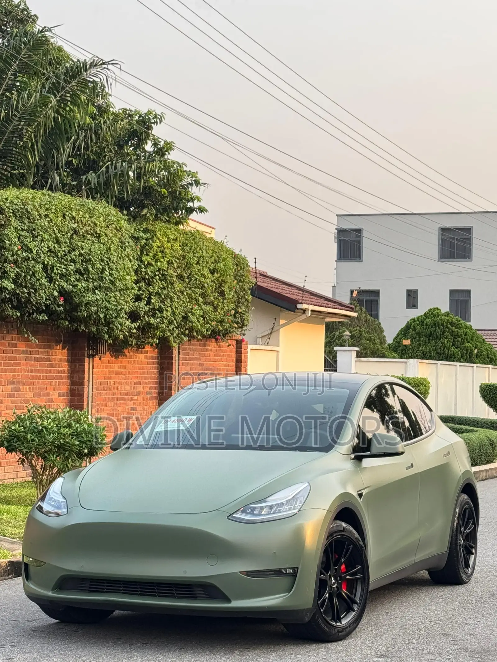 Tesla Model Y 2022 Green
