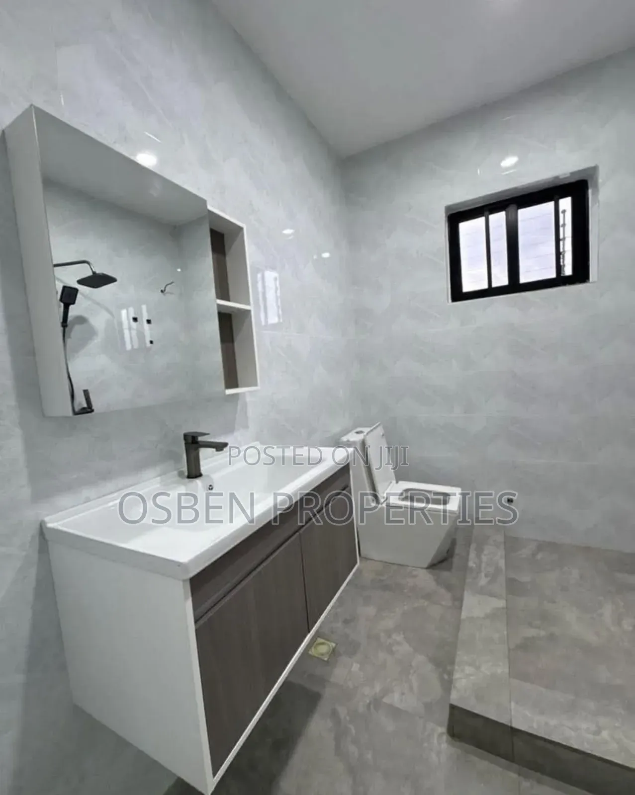 3bdrm House in Osben Properties, Lake Side Estate for sale