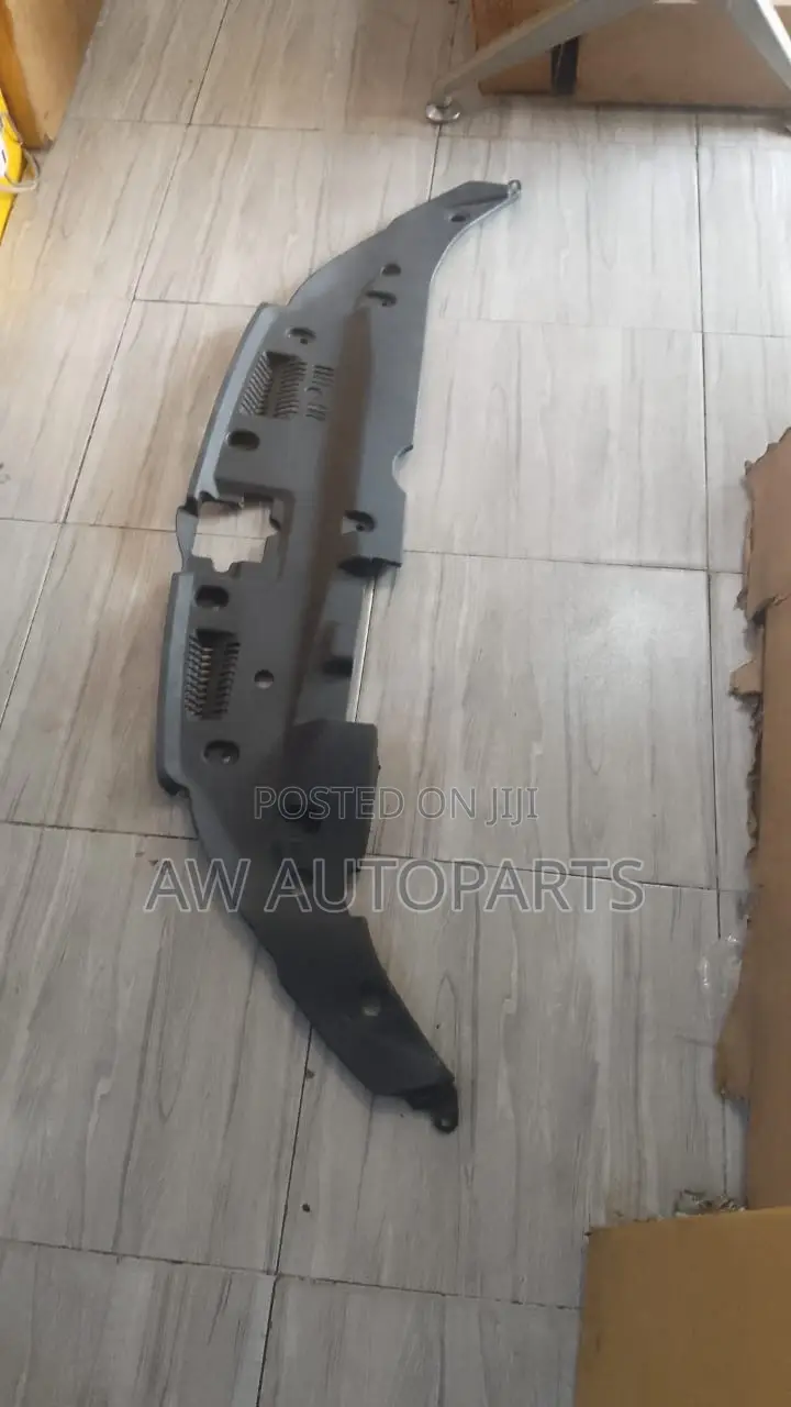 Toyota Highlander 2014-2019 Radiator Upper Cover