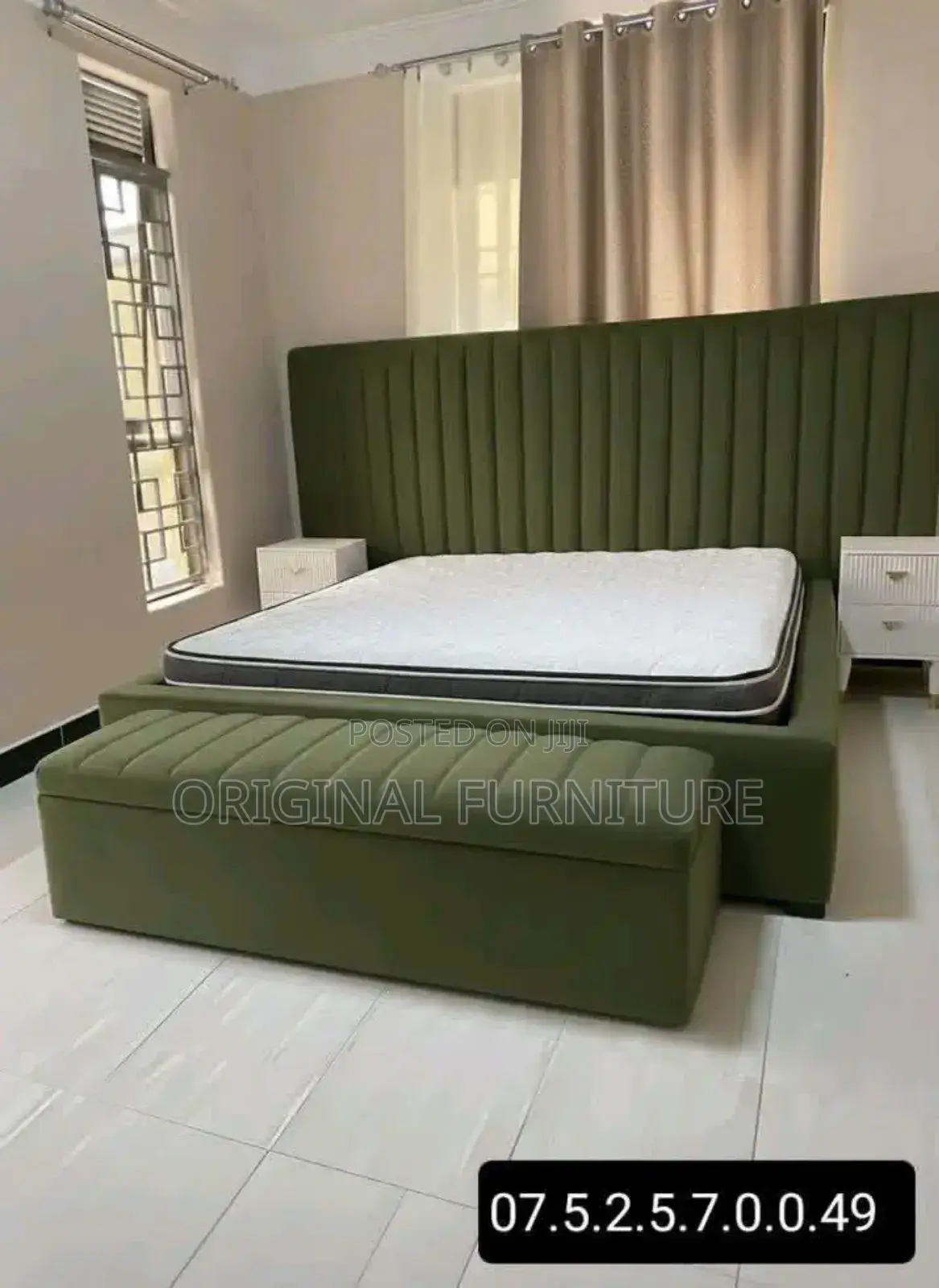King Size Bed Frame Side Drawas Mattress and Ottoman