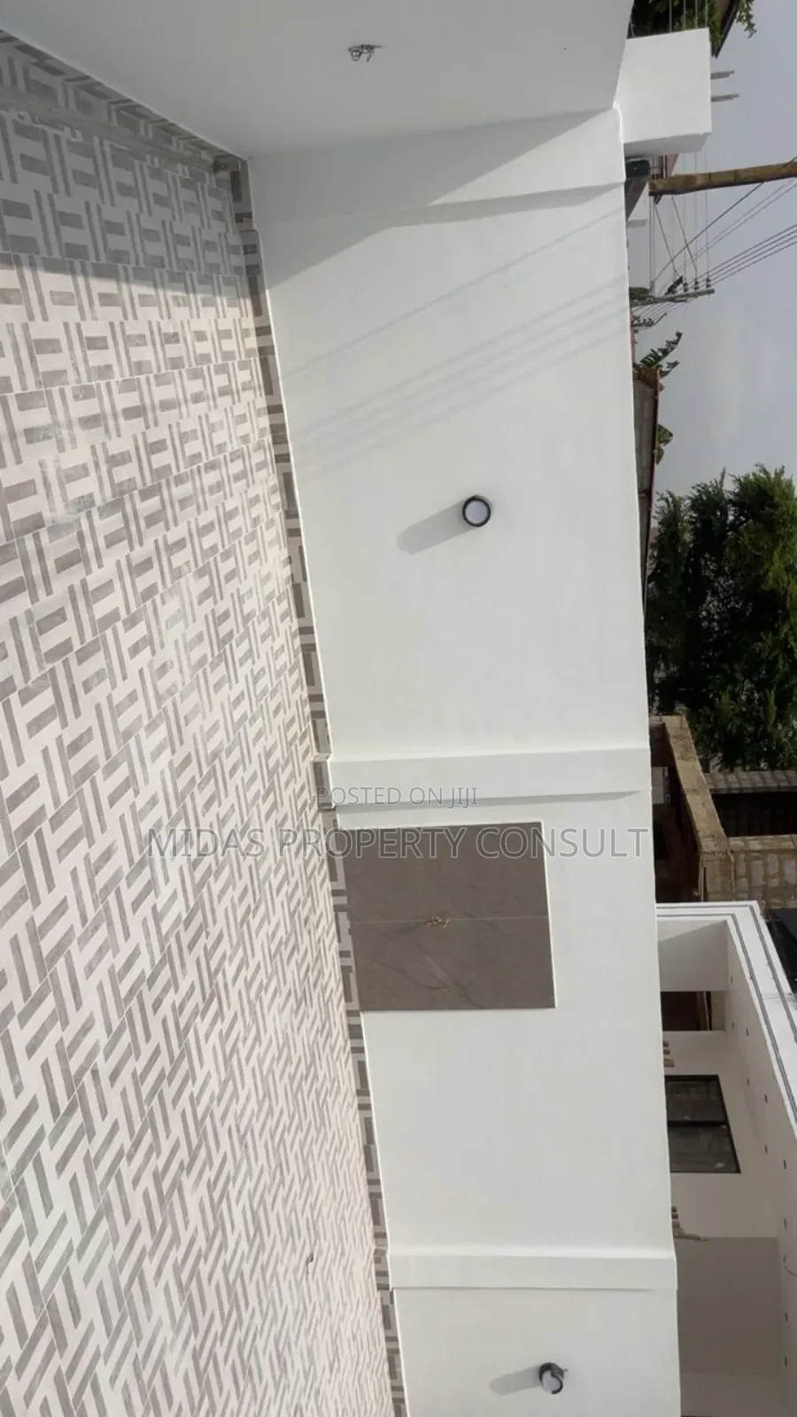 4bdrm House in Lakeside Estates for sale