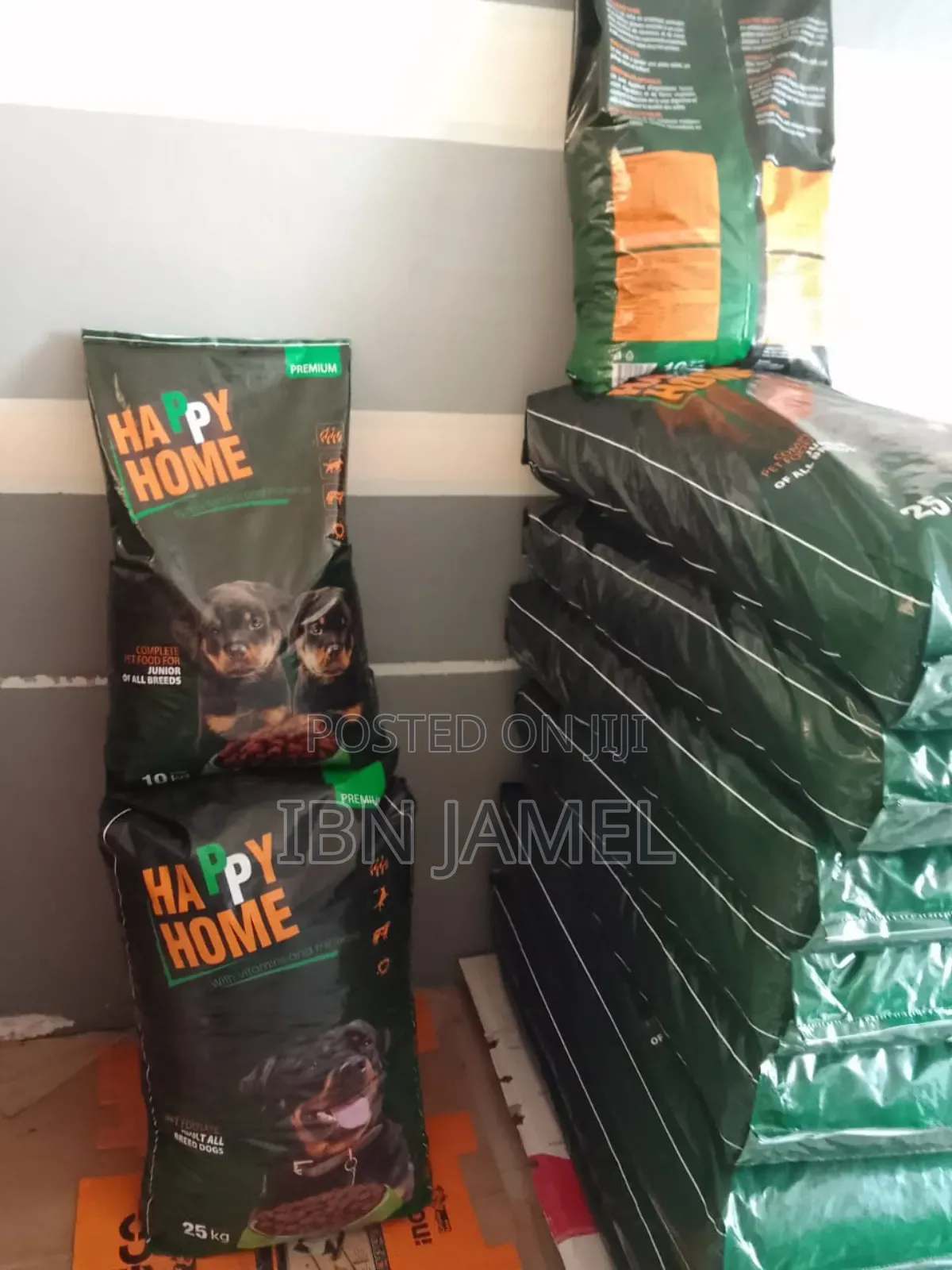 Happy Home Premium Puppy Food.
