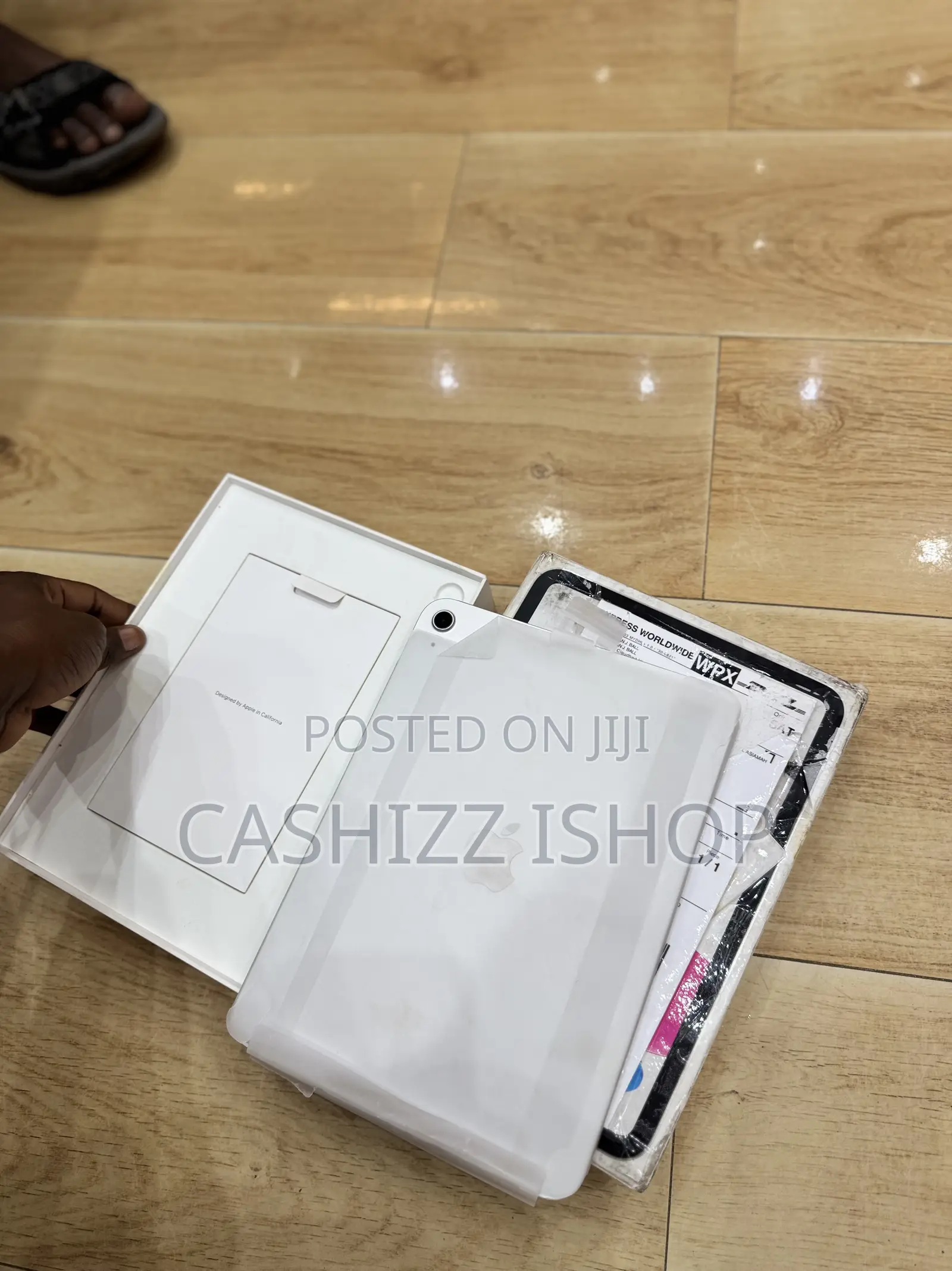 Apple iPad (2025) 128 GB Pink