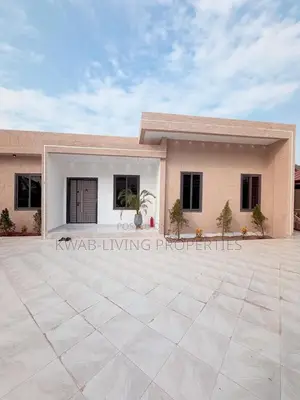 3bdrm House in Housing Down for sale