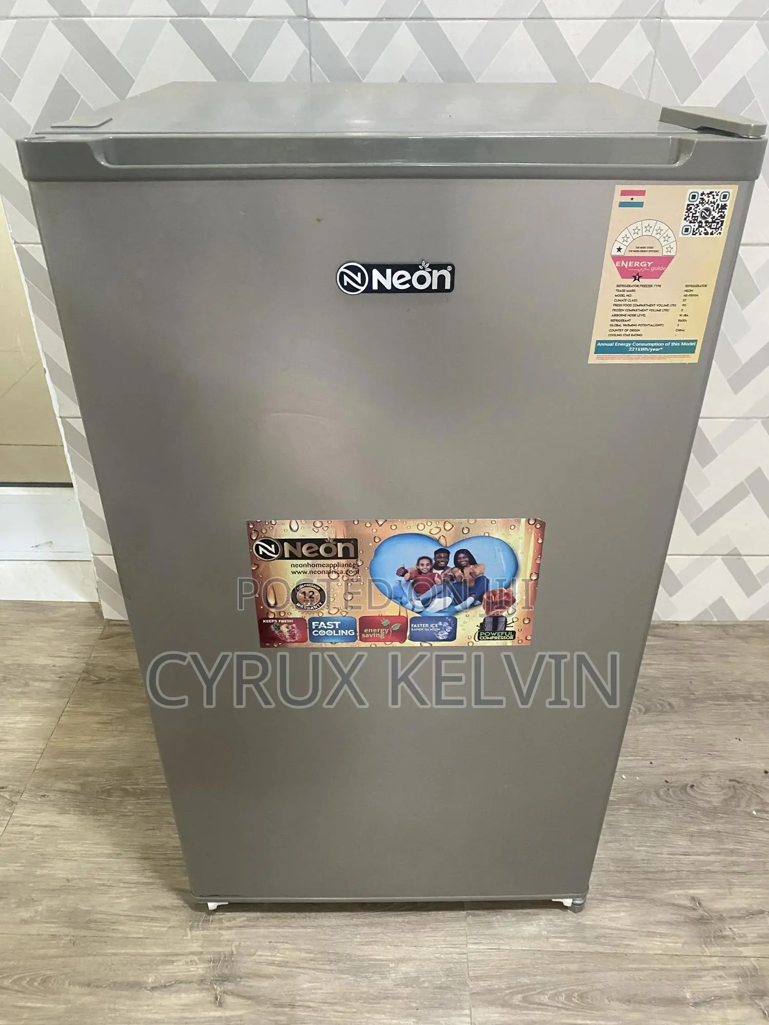 Student Mini Fridge