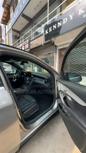 Mercedes-Benz GLC-Class 2019