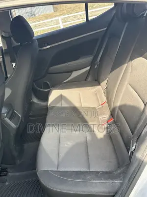 Hyundai Elantra 2018 Gray