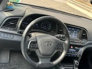 Hyundai Elantra 2018 Gray