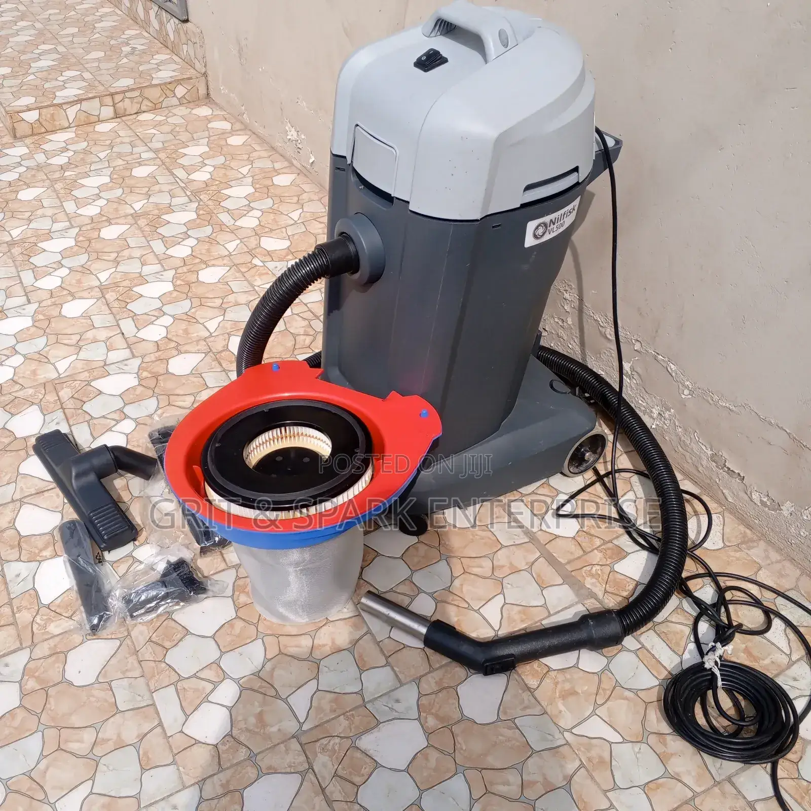 Nilfisk Vl 500 Wet Dry Industrial Vacuum Cleaner From Uk (Brand New)