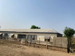 1bdrm House in Wa Municipal District for rent