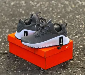 Nike Free Metcon 6 Sneakers