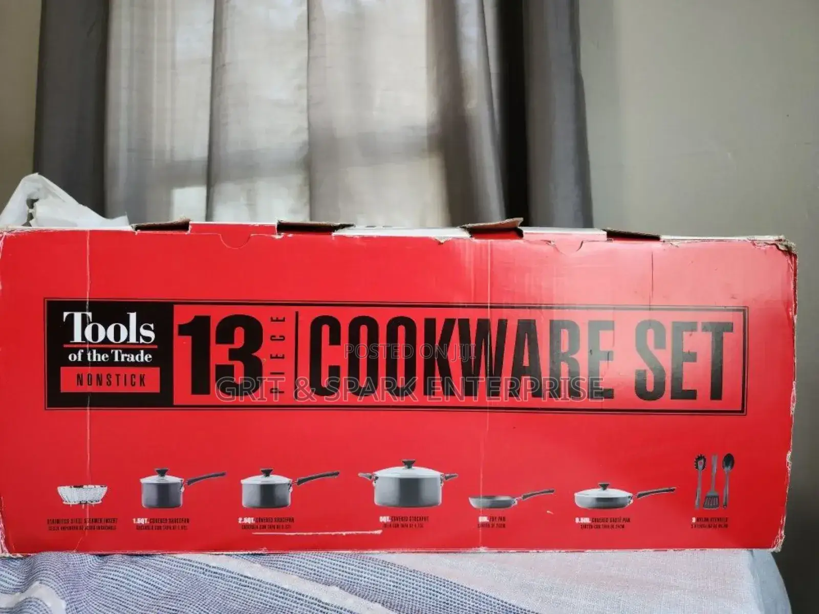 Brand New 13 Nonstick Cookware Set From the Usa