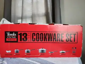Brand New 13 Nonstick Cookware Set From the Usa