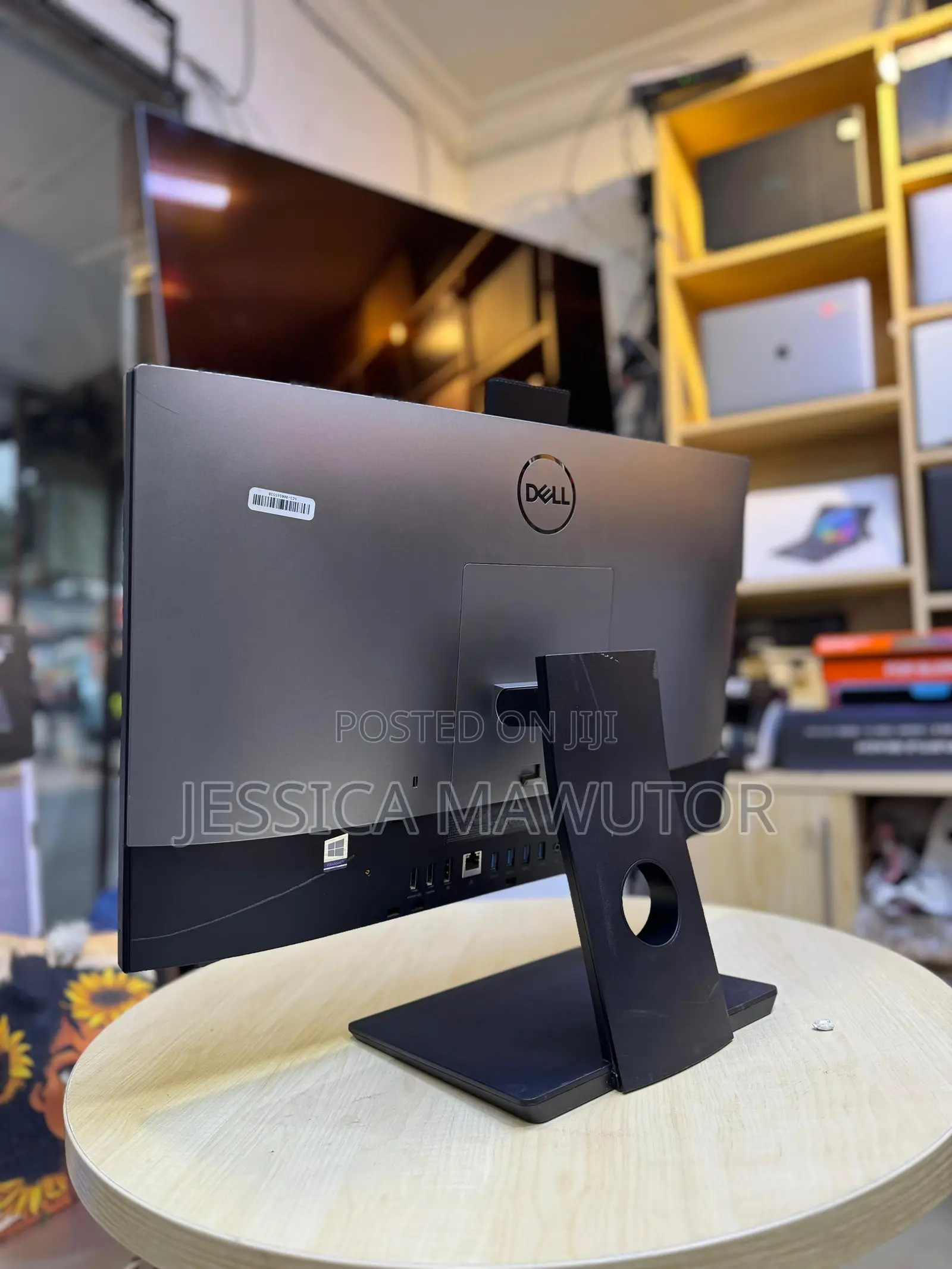 Desktop Computer Dell OptiPlex 7460 8GB Intel Core I7 SSD 256GB