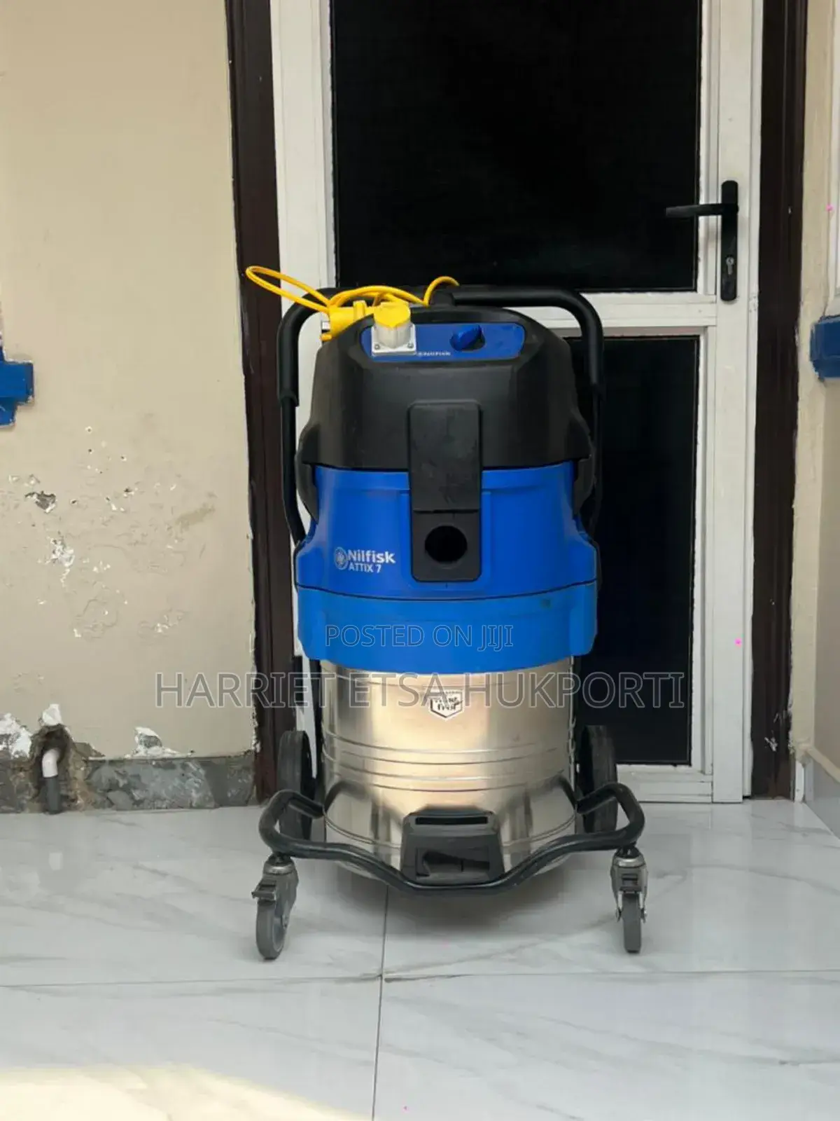 70l Industrial Nilfisk Attix 7 Wet Dry Vacuum Cleaner From The Uk