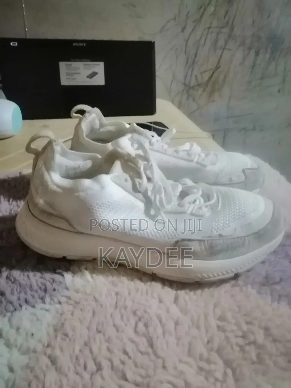 Hylo Sneaker
