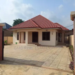 2bdrm House in Abokobi Junction for sale