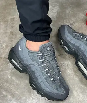 Nike Sneakers