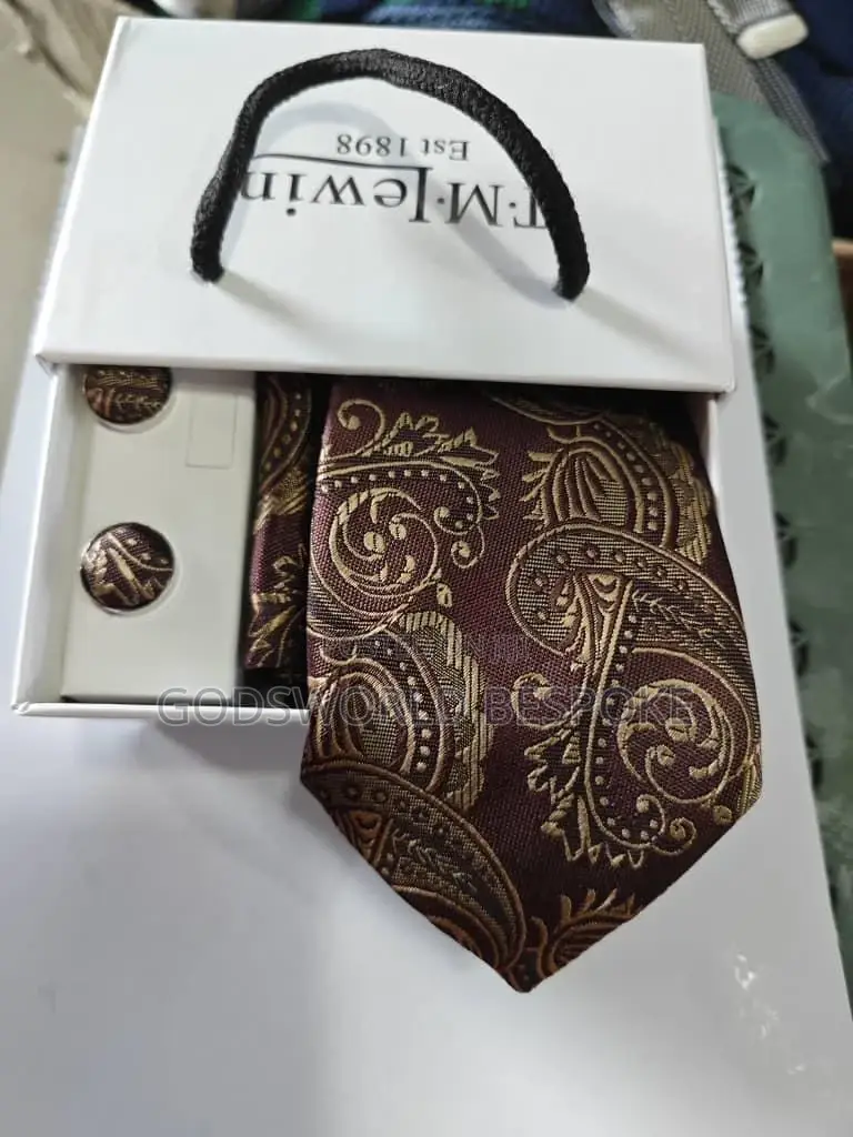 Flying Ties