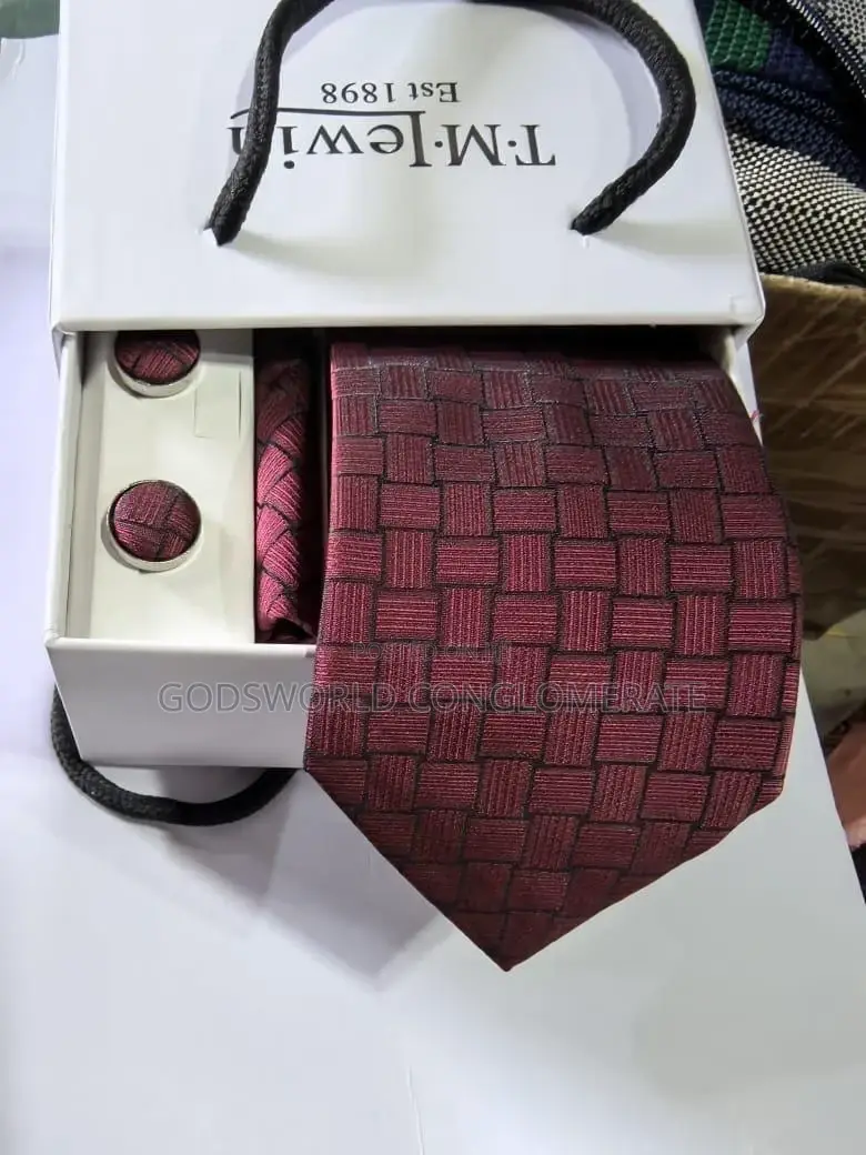 Flying Ties