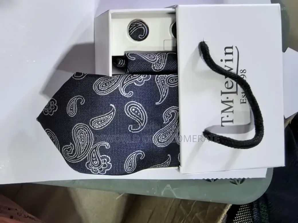 Flying Ties