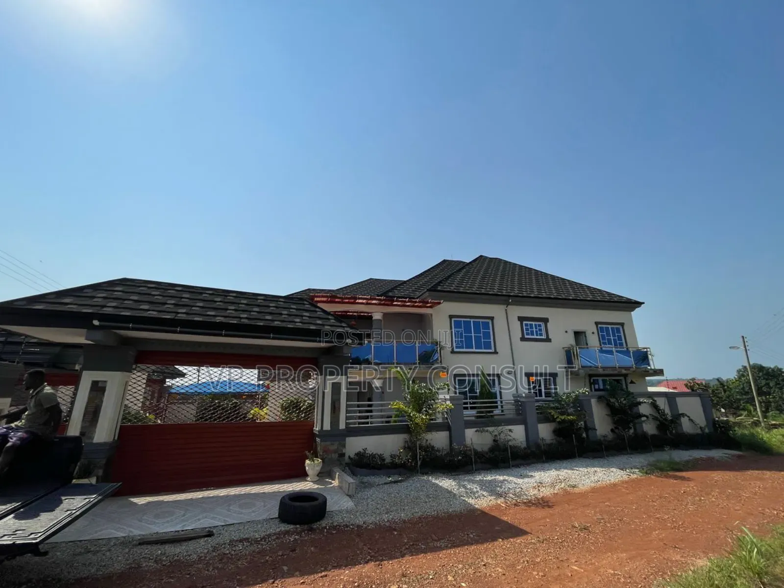 Furnished 7bdrm House in Atwima Nwabiagya for sale