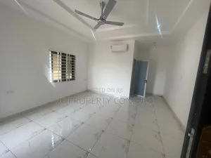 5bdrm House in Kumasi Metropolitan for sale
