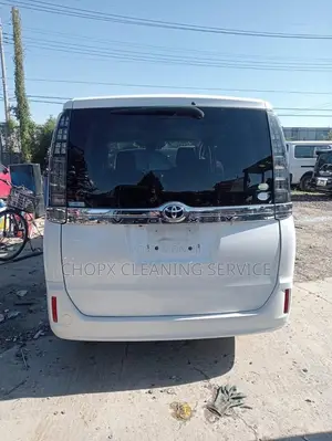Toyota Voxy 2015 White