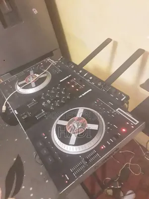 Numark Ns7 I