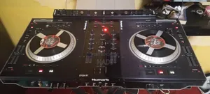 Numark Ns7 I