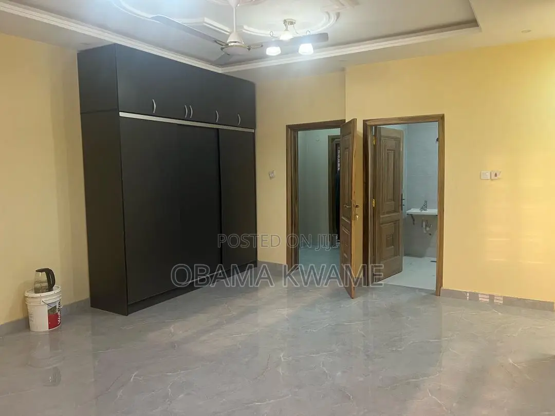 4bdrm Maisonette in Gringo Lynks Premium, Manet Court for rent
