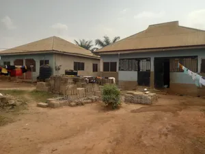 4bdrm House in Santasi Trede, Kumasi Metropolitan for sale