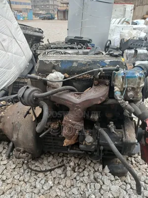 Nissan B4.40 Diesel Engine