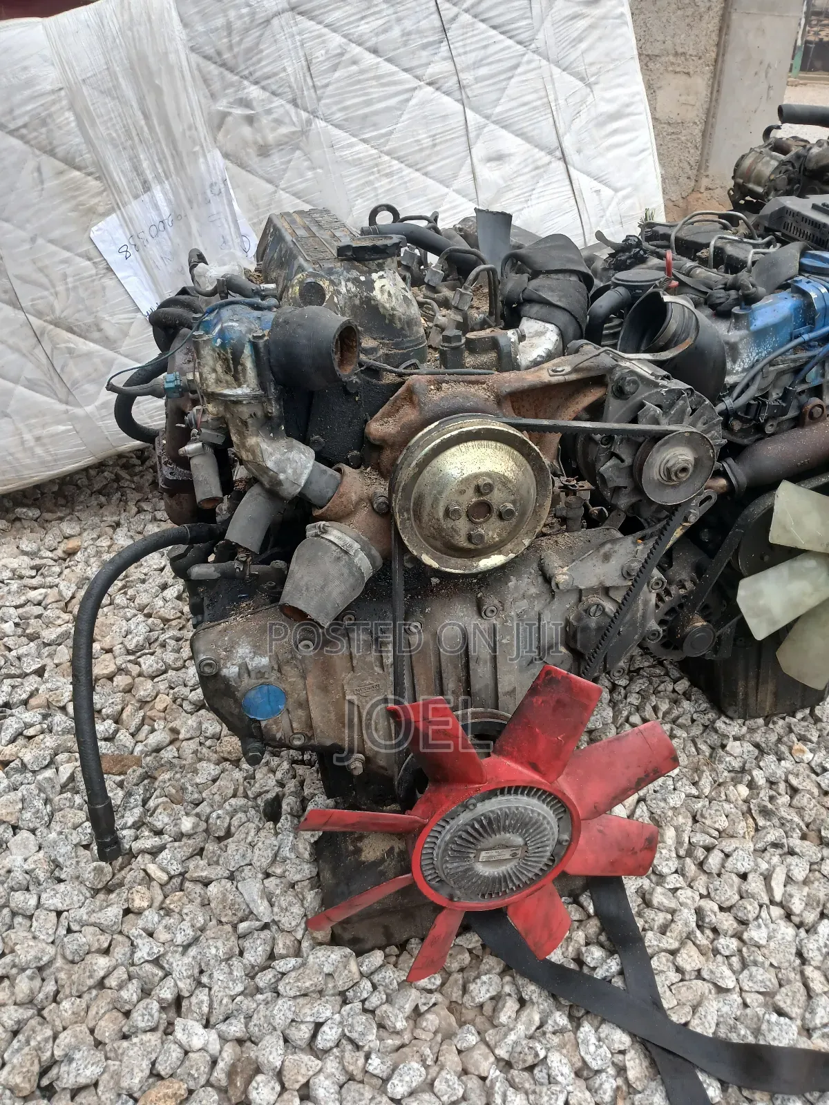 Nissan B4.40 Diesel Engine