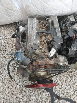 Nissan B4.40 Diesel Engine